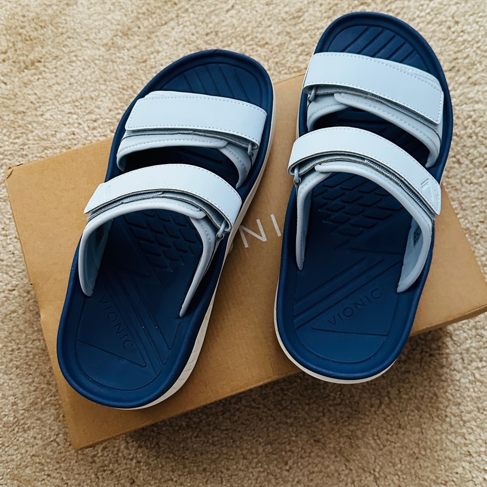Vionic Blue and White Sandals